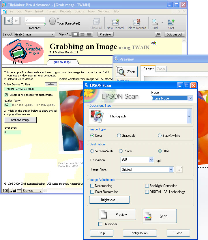Troi Grabber Plug-in for FileMaker on Windows also can be used by TWAIN scanners.